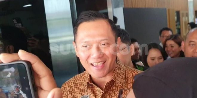 Penting untuk Lawan Hoaks dan Teori Konspirasi